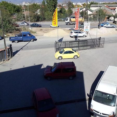 Domus Aparthotel Skopje Zewnętrze zdjęcie