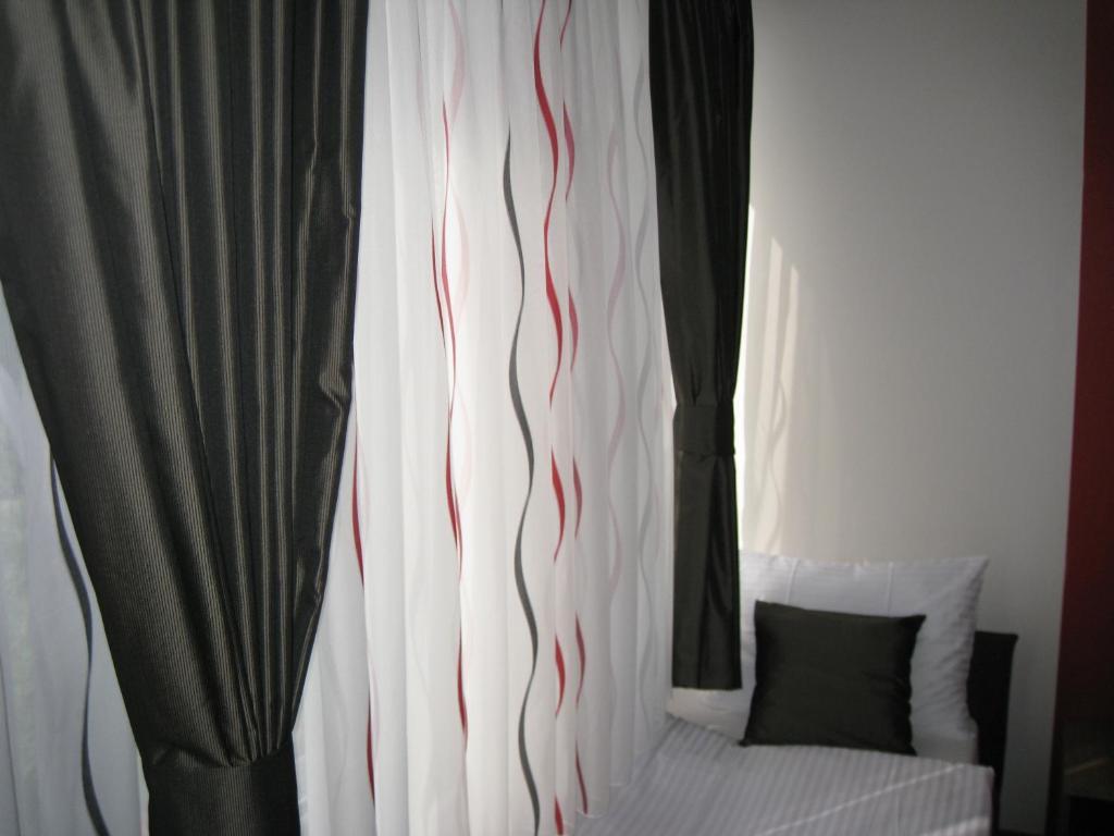 Domus Aparthotel Skopje Pokój zdjęcie