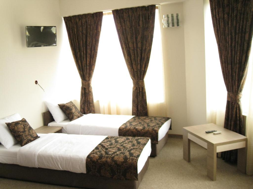 Domus Aparthotel Skopje Zewnętrze zdjęcie