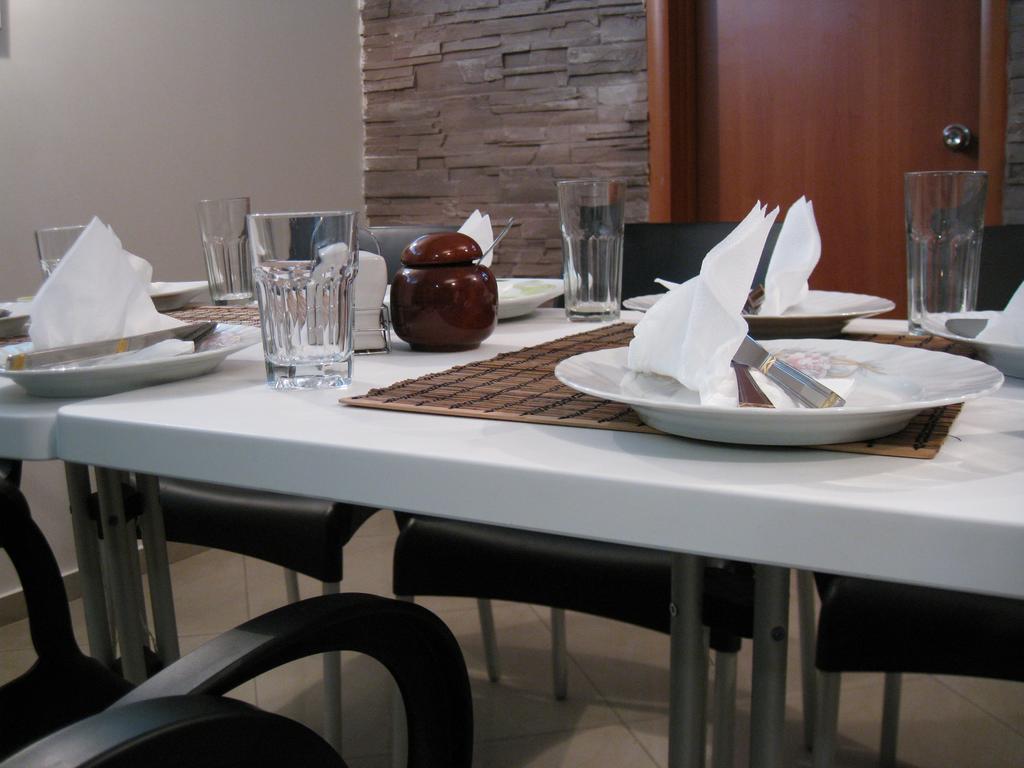Domus Aparthotel Skopje Zewnętrze zdjęcie