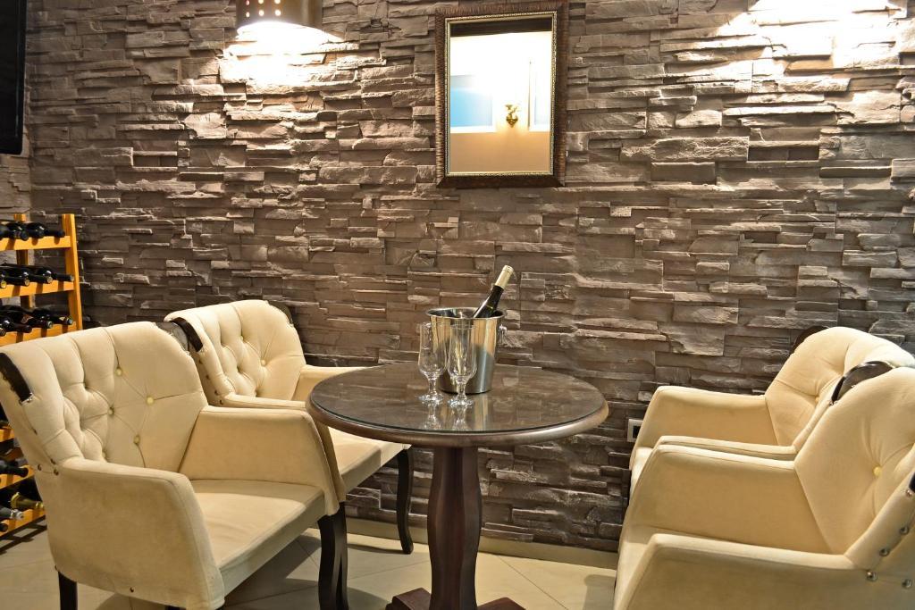 Domus Aparthotel Skopje Zewnętrze zdjęcie