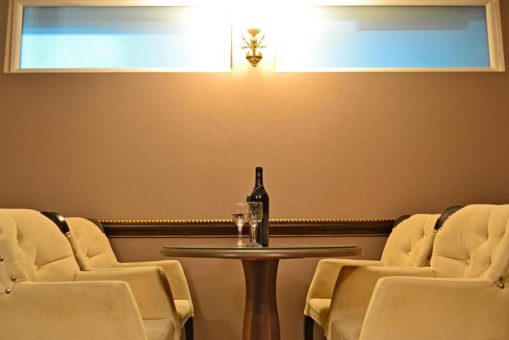Domus Aparthotel Skopje Zewnętrze zdjęcie